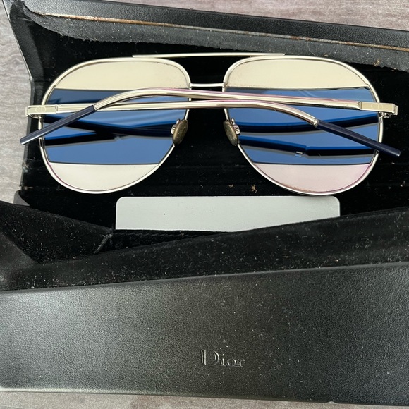 Dior sunglasses. Mint condition! - Picture 2 of 6